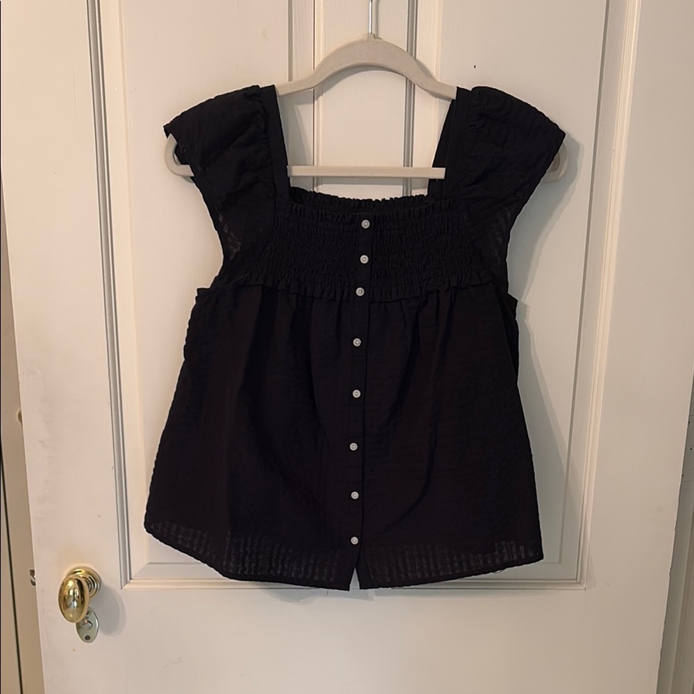 Black Old Navy Button-Down Top
